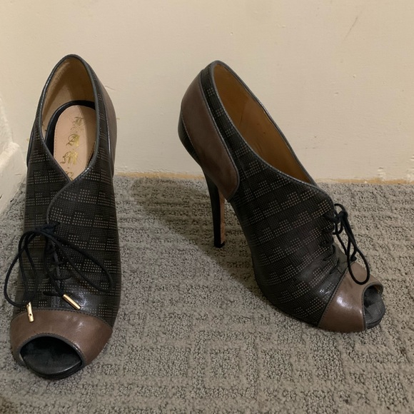 L.A.M.B. Peep toe lace up - Picture 5 of 8